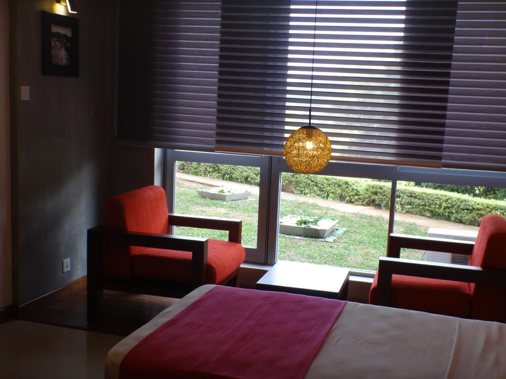 Hotel Topaz Kandy Luaran gambar