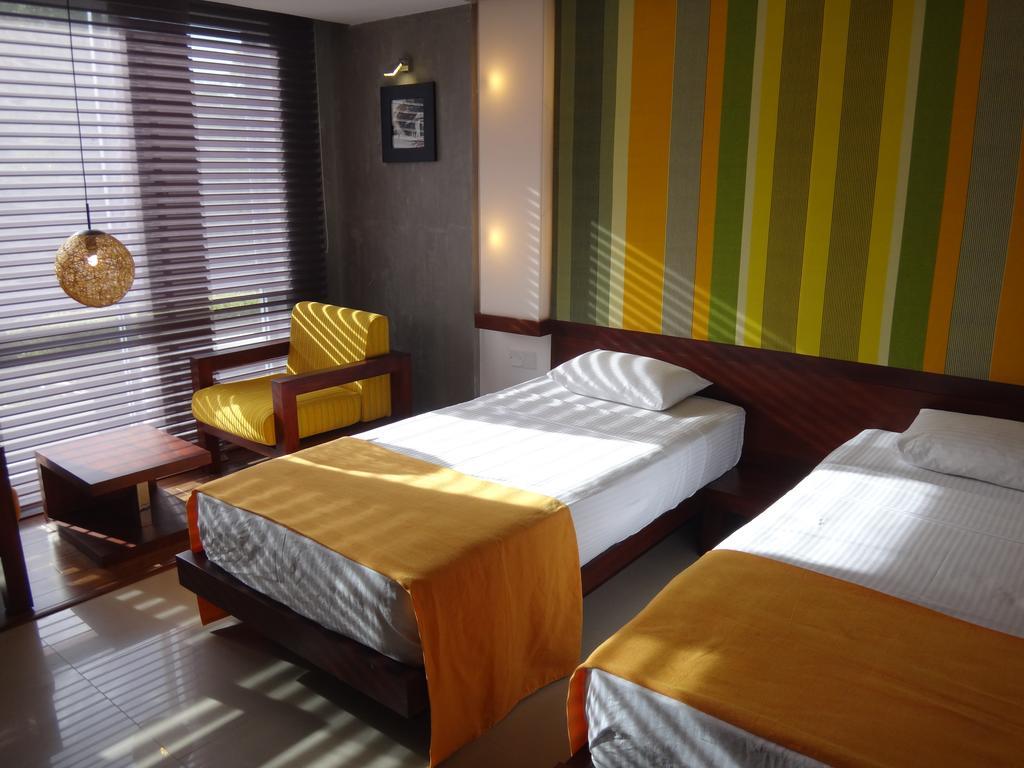 Hotel Topaz Kandy Luaran gambar