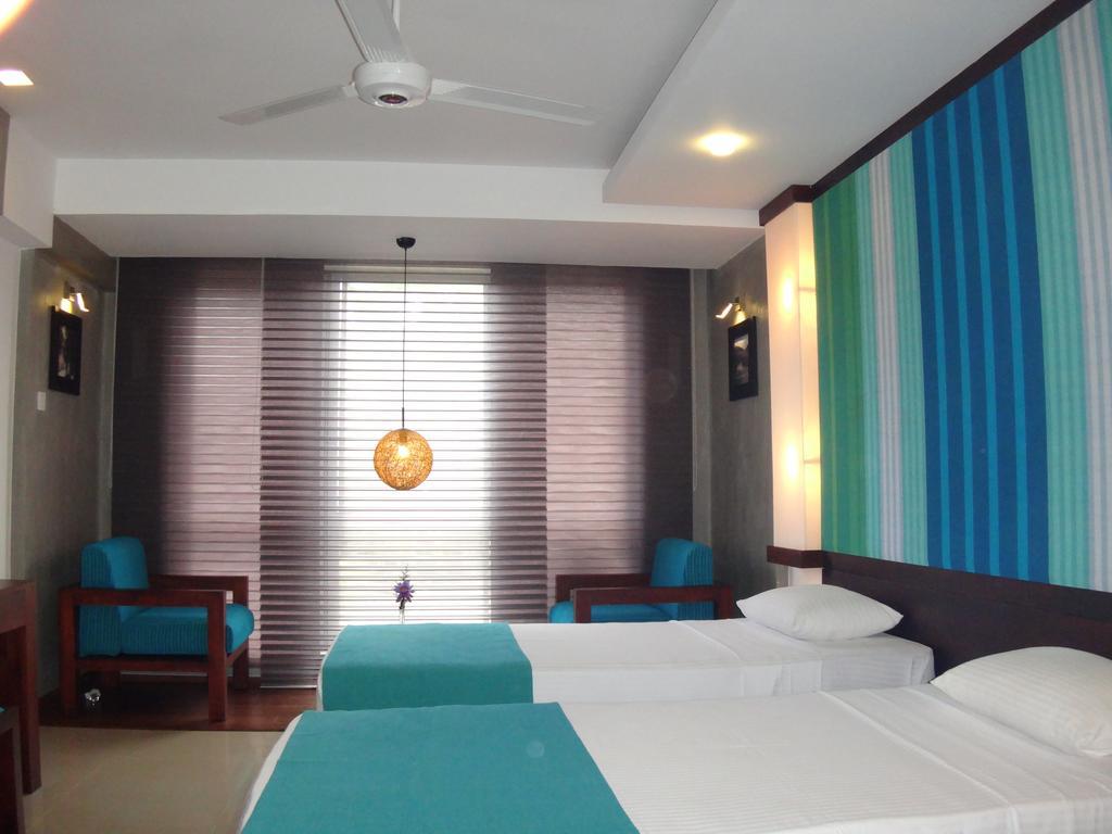 Hotel Topaz Kandy Luaran gambar