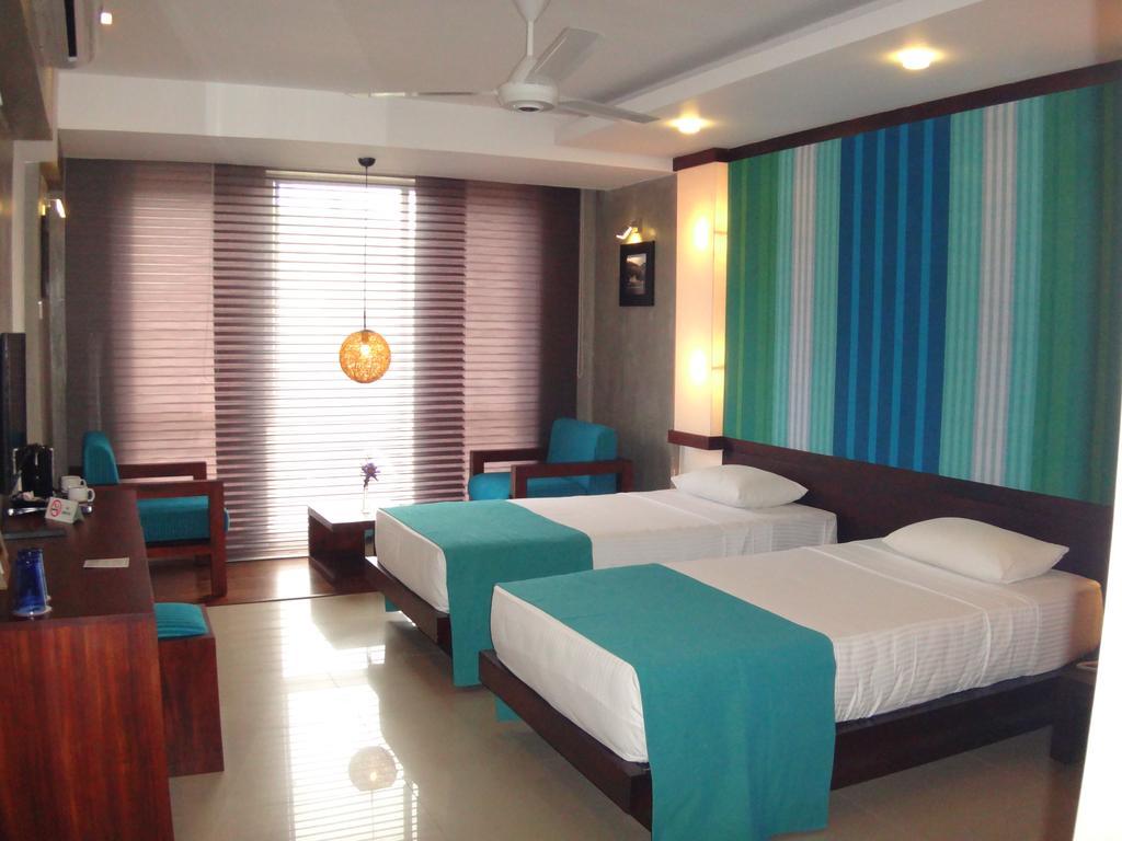 Hotel Topaz Kandy Luaran gambar